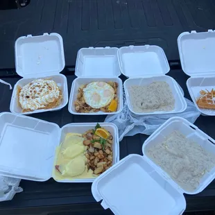 Tailgate at the park with the family, Take out order was ready in 15-20 minutes