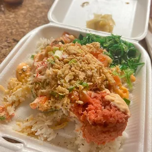 Salmon &amp; Spicy tuna poke bowl w seaweed salad added