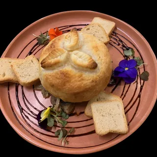 Baked Brie en Croute