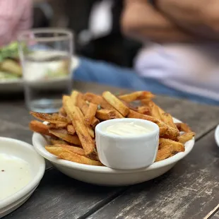 Side of fries- with mayo!!!!