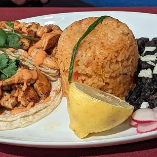 a plate of mexican food