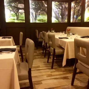 ramen and noodles, interior