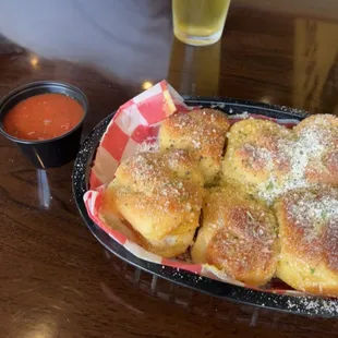 Made from scratch garlic knots