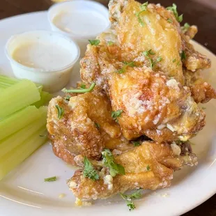 &quot;Crispy&quot; Garlic parm wings
