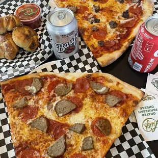 Slice and soda lunch special and a side of garlic knots.