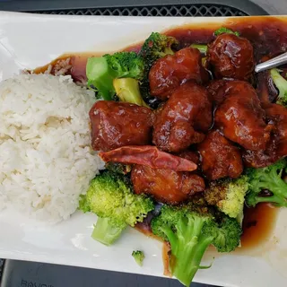 L1. General Tso's Vegetarian Chicken