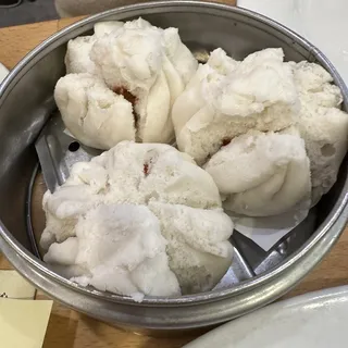 L1. Steamed BBQ Vegetarian Meat Bun