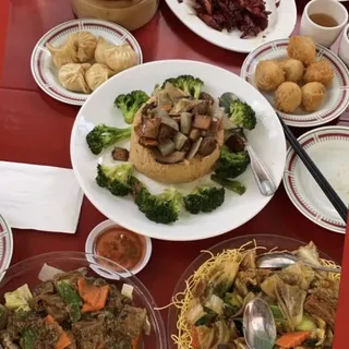 Braised Tofu Skin in Cedar Sauce