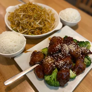 Soy Sauce Noodle Hong Kong Style