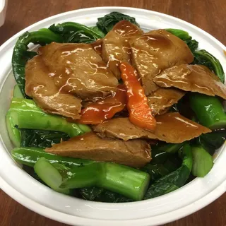 Vegetarian Steak with Chinese Broccoli