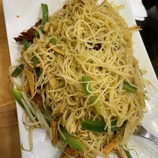 L26. Sauteed Thin Rice Noodle Singapore Style