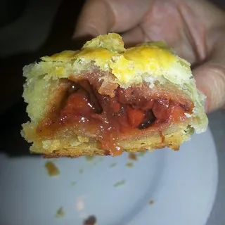 M13. Vegetarian BBQ Meat Pastry