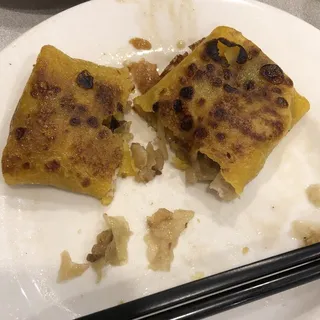 M22. Mushroom and Bean Sprout Pancake