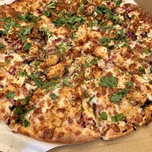 Chicken Tikka Masala Pizza (Small 10-Inch)