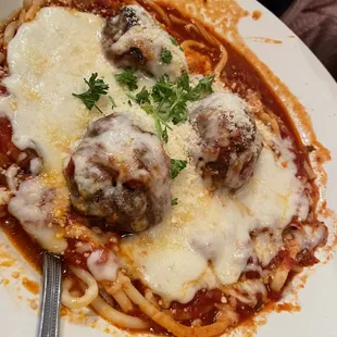Mama's Bucatini and Meatballs Pasta