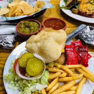 Arellana's Guaco Sopapilla Burger