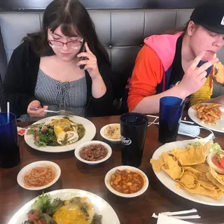 Avery's Cheeseburger