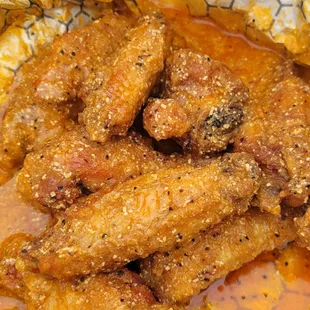 Garlic parm wings