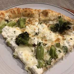 White Veggie Pizza
