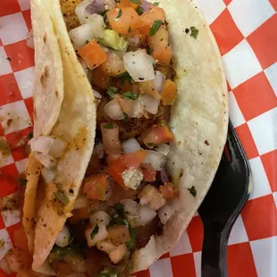 Fish taco with salsa