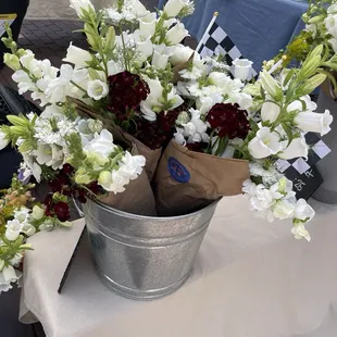 Checkered flags ready for the 500