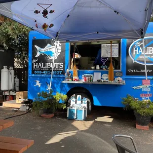 a blue food truck