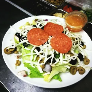 Italian salad that comes with pasta