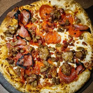 Small The &quot;All-Meat Pie&quot; Pizza (10&quot;)