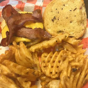 Bacon Cheeseburger Combo Basket