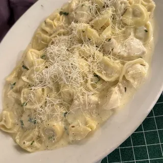 Jlu's Tortellini