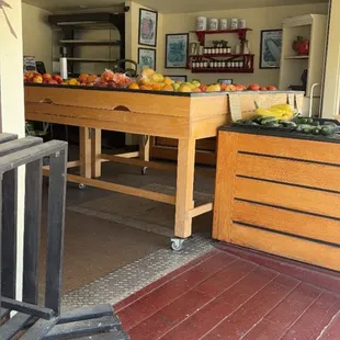 So clean and organized