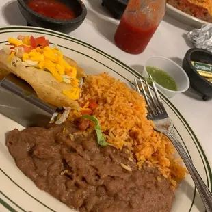 Puffy taco lunch plate