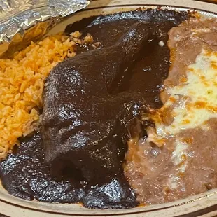 CHICKEN MOLE