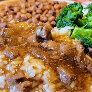 Beef Tips with broccoli and black eye peas!!