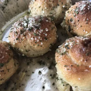 Best Garlic Knots in Raleigh !!!