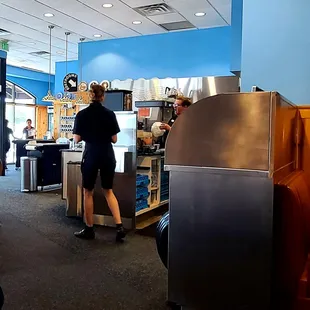 Server station