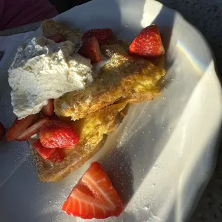 Fresh Strawberry French Toast - Half