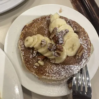 Banana Pecan Pancakes