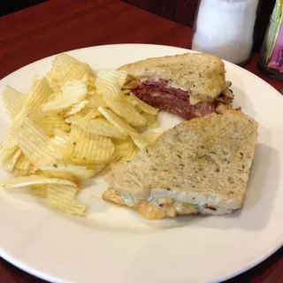 New York Reuben Sandwich