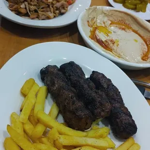 Romain Romanian Kabob &amp; Shawarma