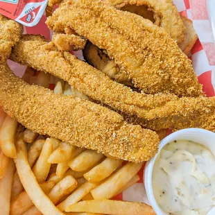 Three piece catfish platter