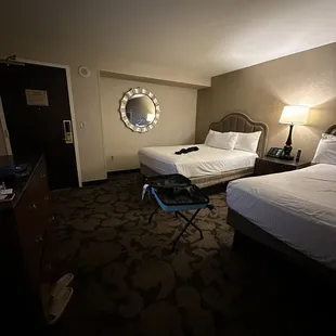 Standard double queen room