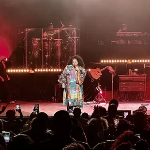 Jill Scott: Who Is Jill Scott 20th Anniversary Tour w/ Comedian Ryan Davis