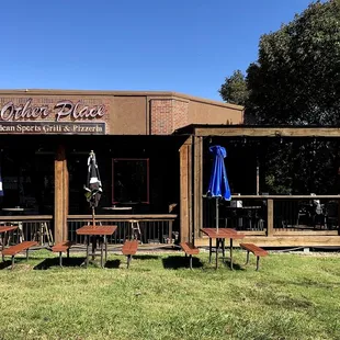 Spacious Covered Patio