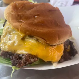 Single smash burger