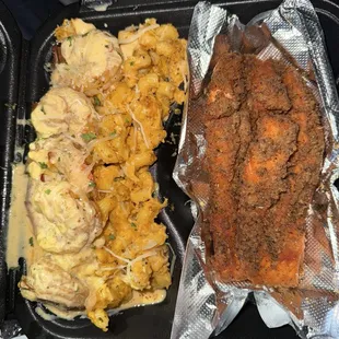 Lobster Mac &amp; Cheese / Fried Salmon