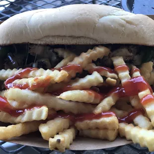 Chicken philly w/crinkle fries