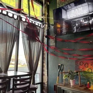 a view of the outside of the restaurant