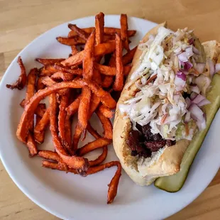 BBQ sub with sweet potato fries