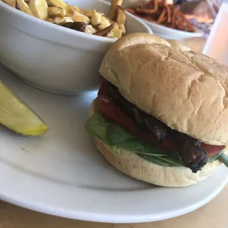 Pesto Portabella Sandwich